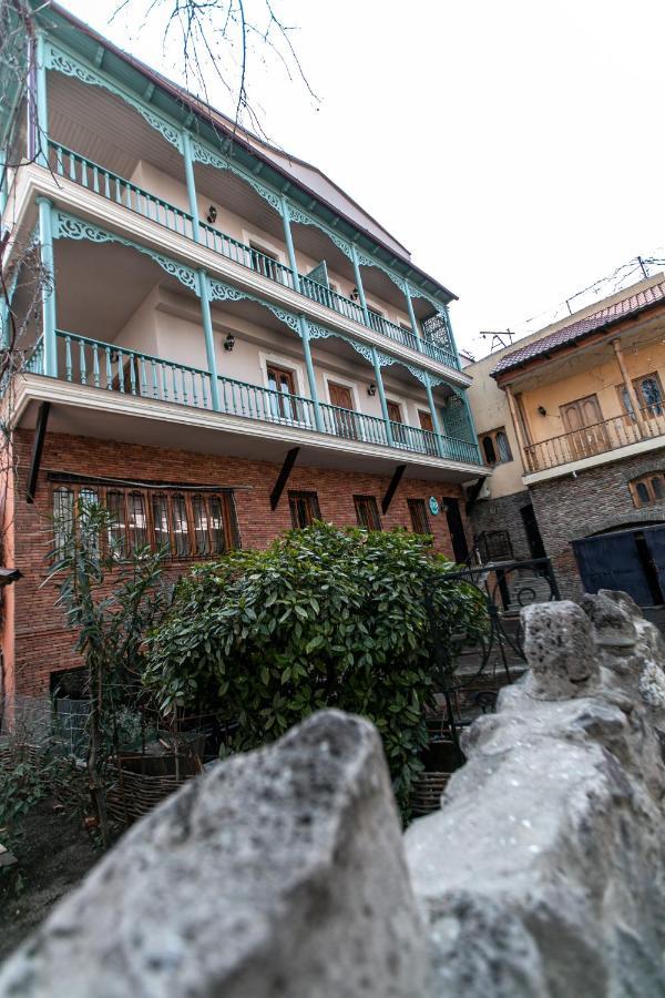 Hotel VIP Tbilisi Buitenkant foto