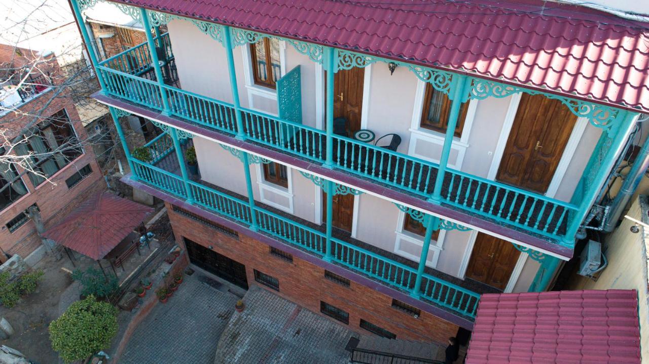 Hotel VIP Tbilisi Buitenkant foto