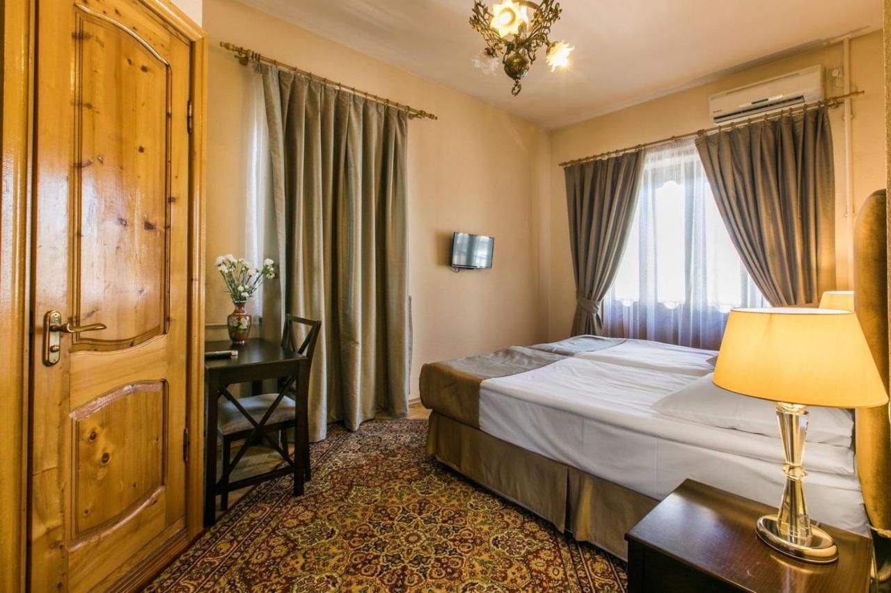 Hotel VIP Tbilisi Buitenkant foto