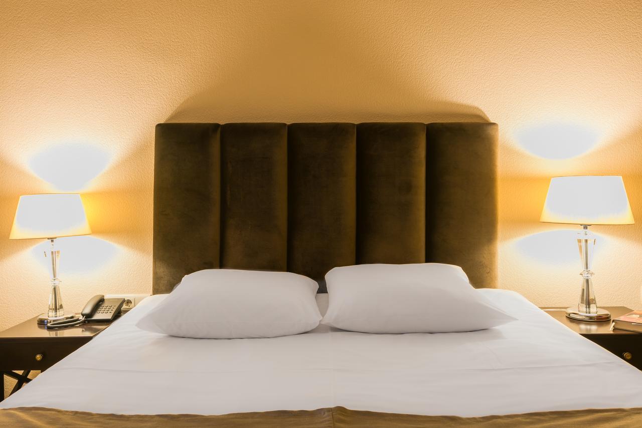 Hotel VIP Tbilisi Buitenkant foto