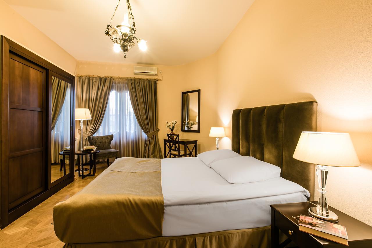 Hotel VIP Tbilisi Buitenkant foto