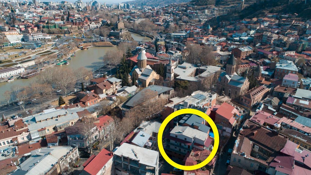 Hotel VIP Tbilisi Buitenkant foto